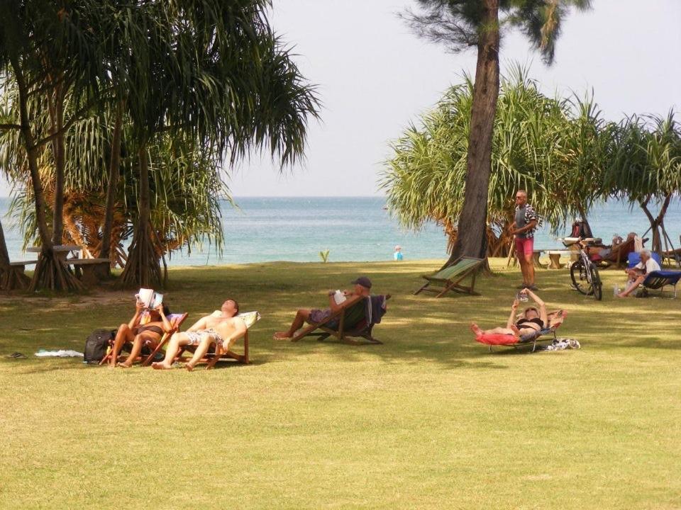 Klongdao Beach Resort Koh Lanta Exterior photo